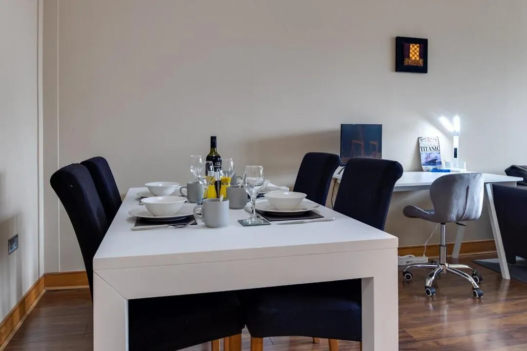 Spacious 2 Bed In City Center - Free Secureparking L WestayΜπέλφαστ Διαμέρισμα Μπέλφαστ